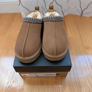 Cozy Brown Slip-On Shoes